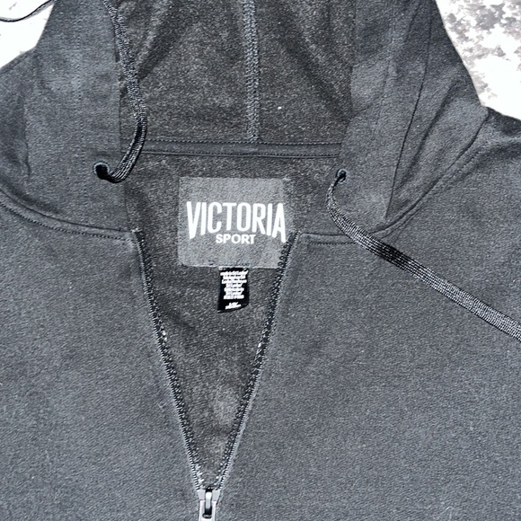 VS sport Black Zipup- size Large - Picture 2 of 3